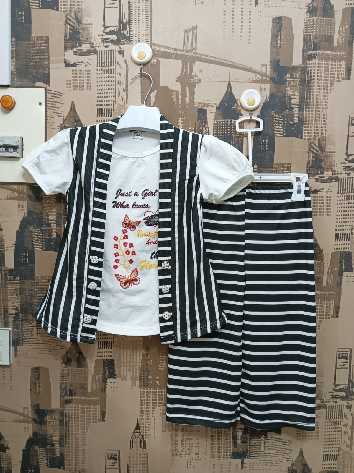 Girls Lining Butterfly 2.5Pcs Suit