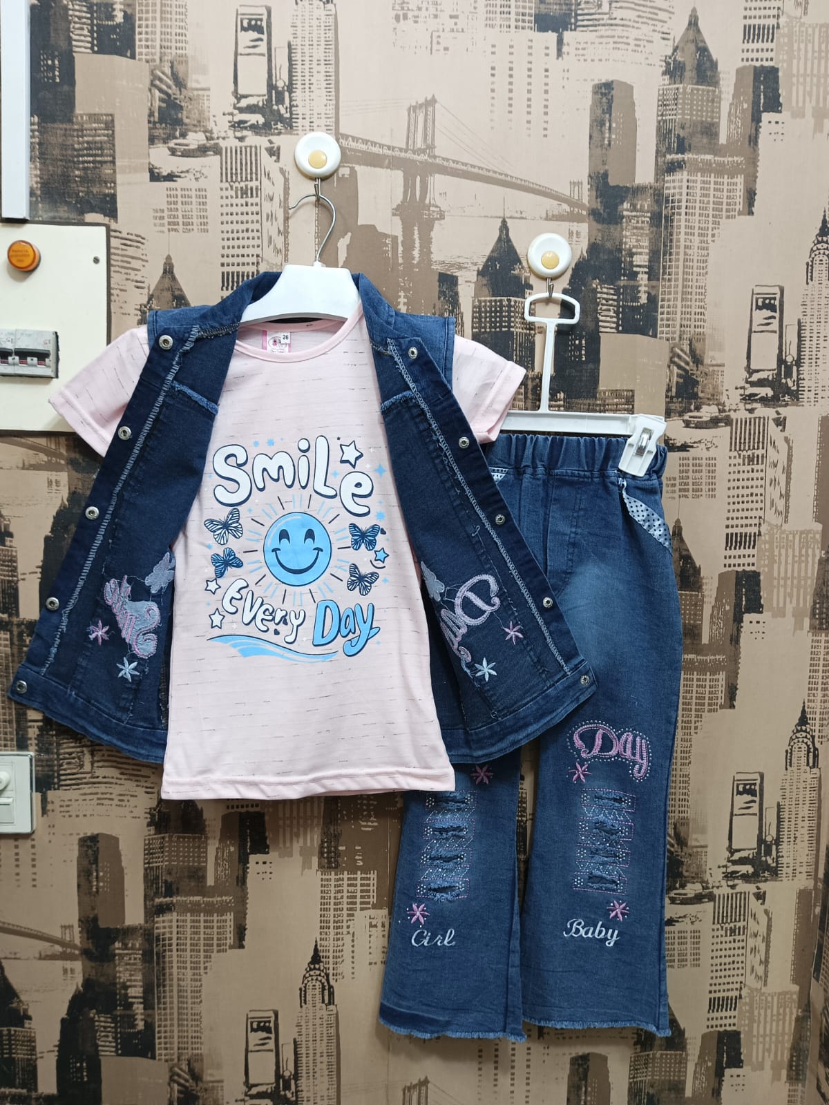 Girls Smile Day 3Pcs Suit