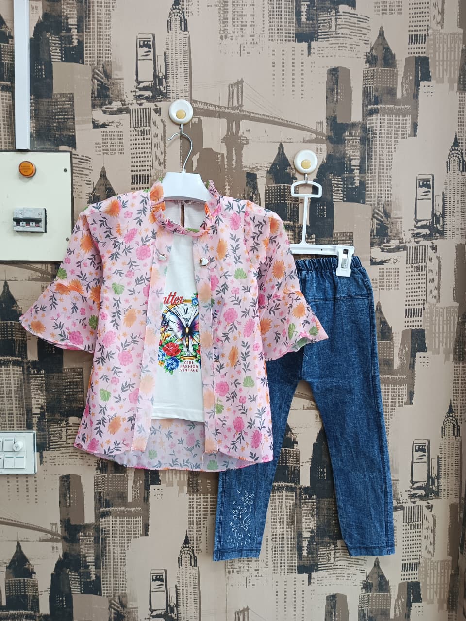 Girls Butter Then Fly 3Pcs Suit